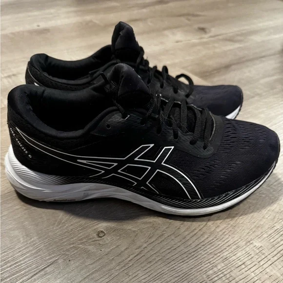 Asics Black and White Athletic Shoes Sleek Design Asics Gel-1130 | Men & Women | SVD USA main image 2
